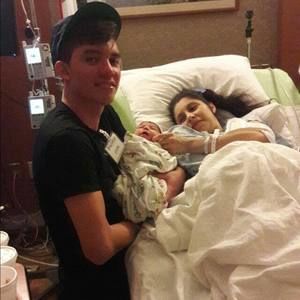 Meet your Posher, Yamilez